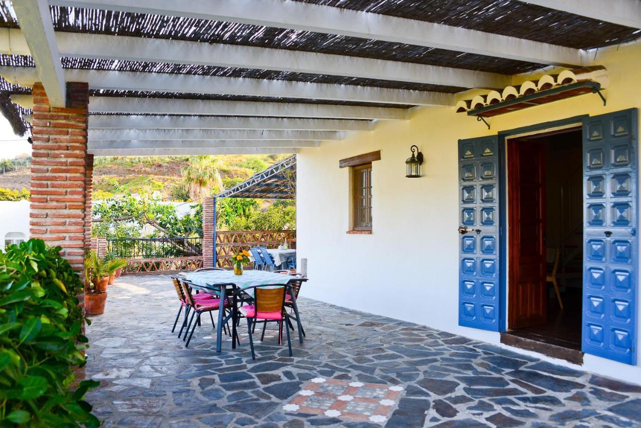 הוילה Casa Entre Nerja Y פריחיליאנה מראה חיצוני תמונה